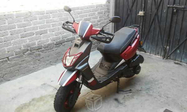 Italika scooter -14