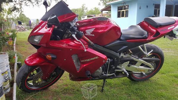 Honda cbr rr600 excelente -06