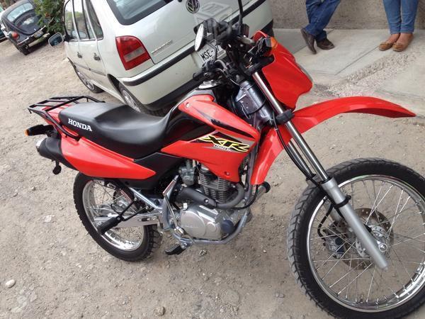 Honda bros 125cc -14