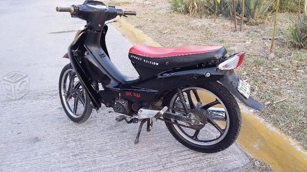 Motocicleta 110cc Italika -11