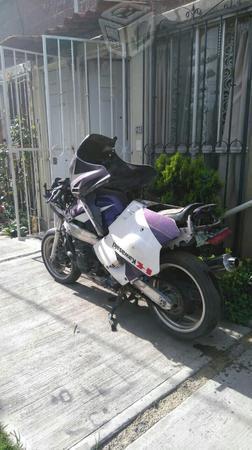 Moto de Pista Kawasaki 1000 -92