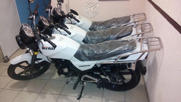 Keway 125cc para trabajo -16