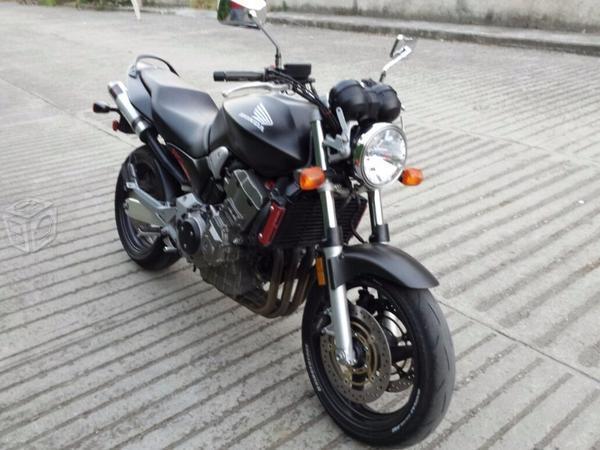 Excelente honda hornet cb 900 f -03