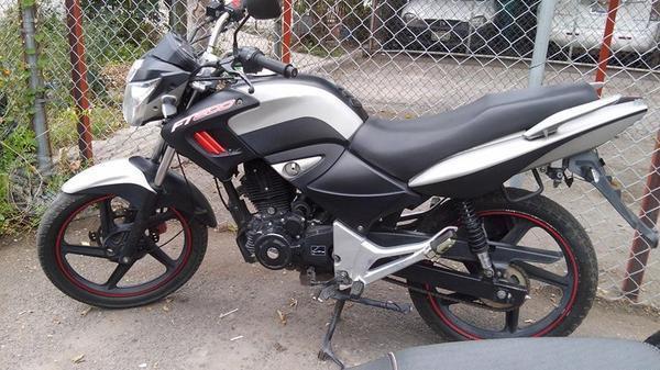 Moto ft200 -15