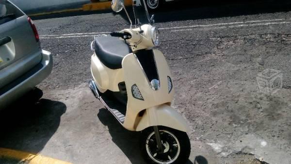 Motoneta 150cc nueva -15