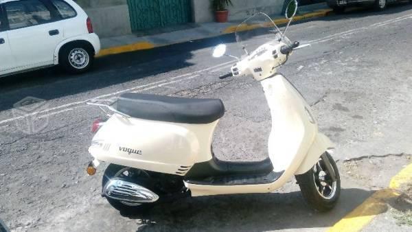 Motoneta 150cc nueva -15