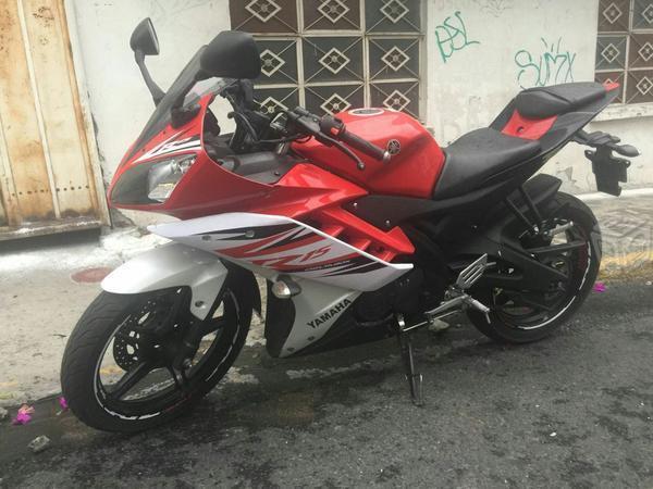 Yamaha R15 -15