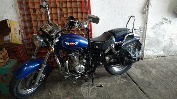 Motocicleta SANGL CHOOPER 150