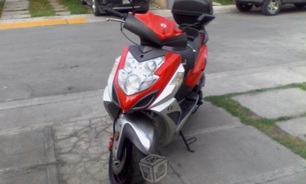 Vento tritón 150cc -13