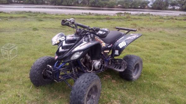 YAMAHA RAPTOR 660cc -01