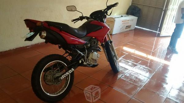 Vendo honda xr -04