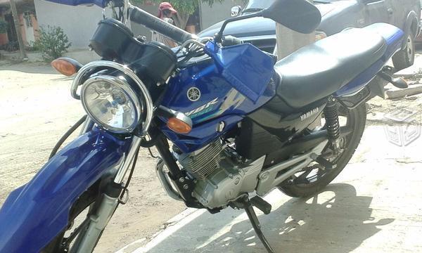 yamaha excelentes condiciones -12