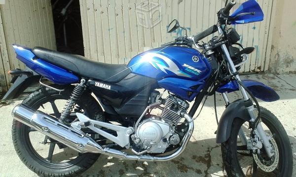 yamaha excelentes condiciones -12