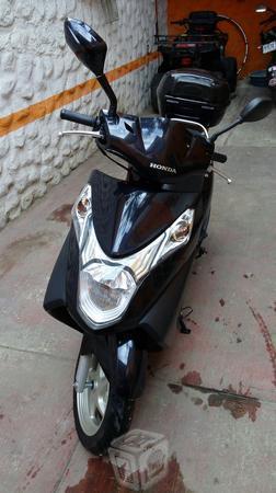Honda Cruising 125 cc. 2012 -12