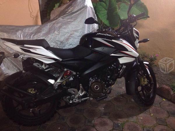 Pulsar ns200 -casi sin rodar- -14