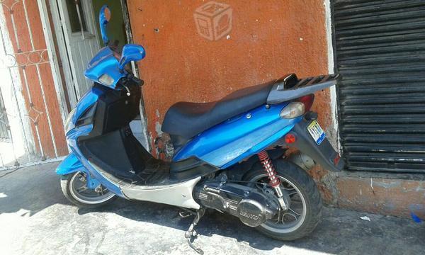 Vendo o canbio x moto semi -08