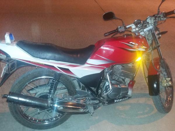 Motocicleta yamaha rxz 135 cc -05