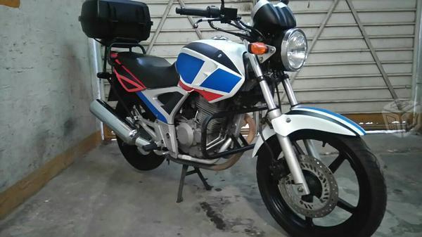 Honda twister 250cc -11