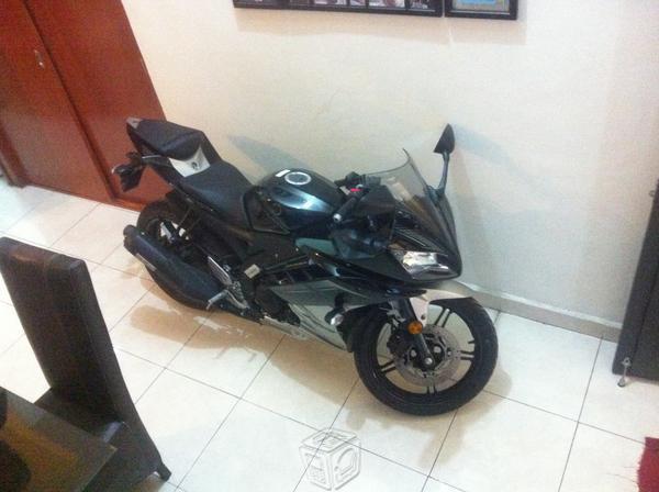 Yamaha R15 Impecable para Exigentes -14