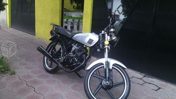 Excelente moto italika ft 125 5vels poco uso -11