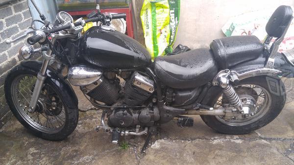 Ofresco esta yamaha virago 535cc -95