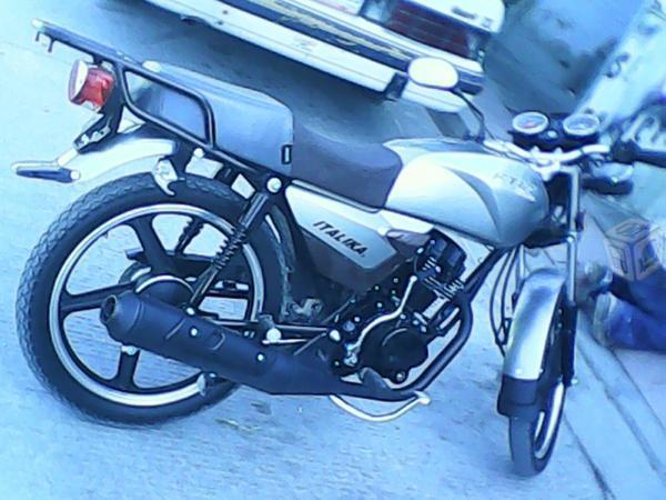 Moto italika 125 -15