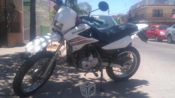 Honda bros como nueva -09