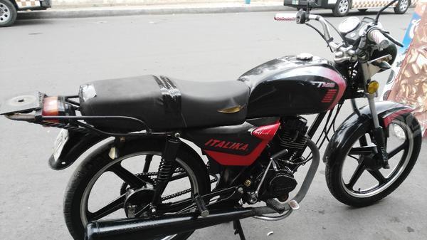 motocicleta -11