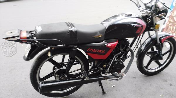 motocicleta -11