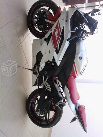 Moto Yamaha R6 -07