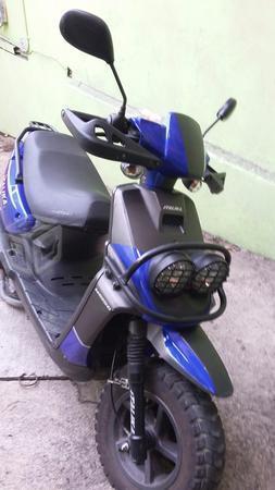 Vendo motoneta itálica -15