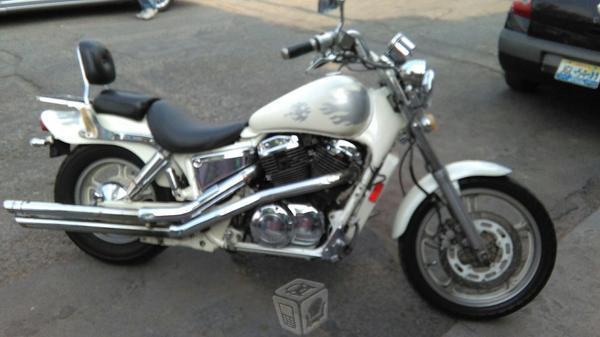 Honda Shadow 1100 -92