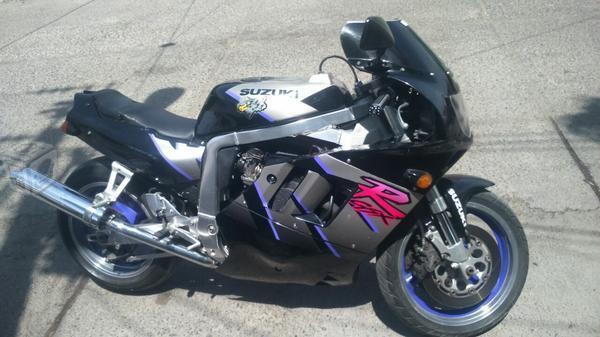 Suzuki gsx-r 750 cambio por auto o moto -92