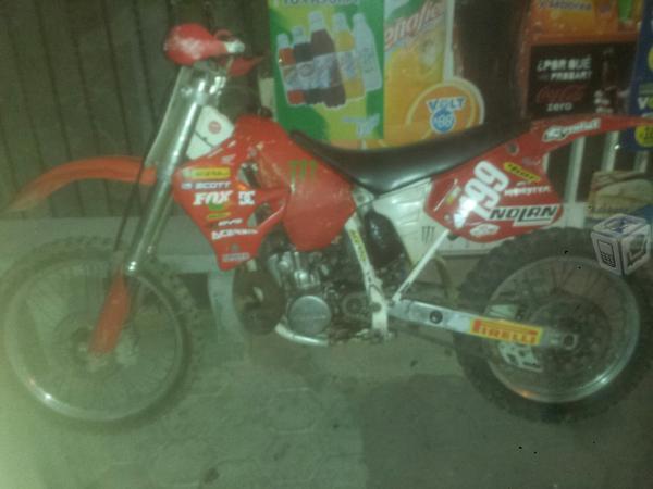 Moto honda cr250 -99