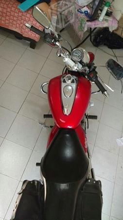 Motocicleta avenger bajaj -10