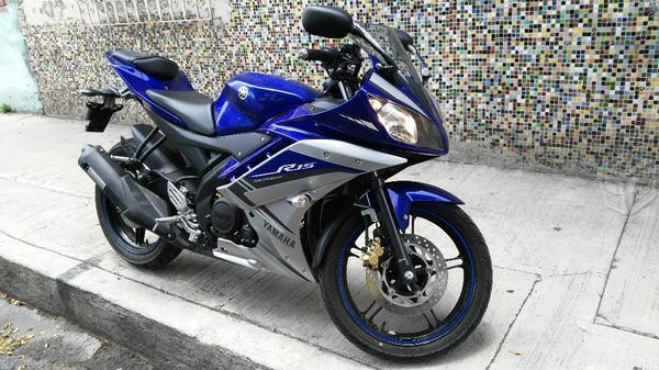 Yamaha R15 edicion especial -16