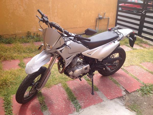 Beta Motard 250, Doble propósito, Supermoto 2.5 -12