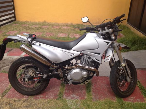 Beta Motard 250, Doble propósito, Supermoto 2.5 -12