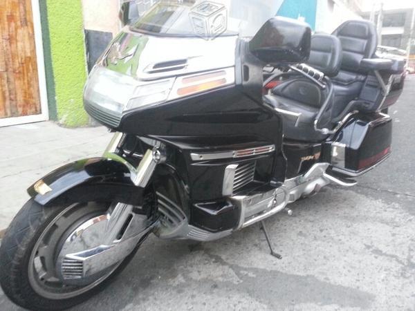 Goldwing 1500 c/reversa recibo moto -93