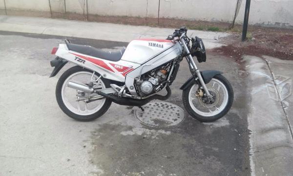 Bonita yamaha TZR