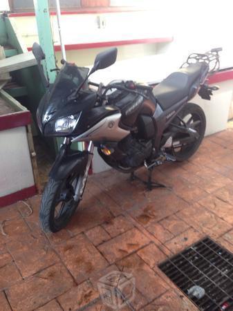 Yamaha fazer -11