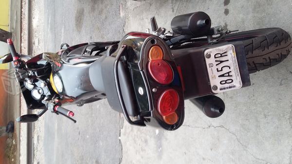 Motocicleta italika rt200 -14