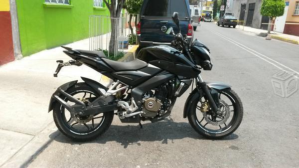 bonita pulsar 200 seminueva fz. -14