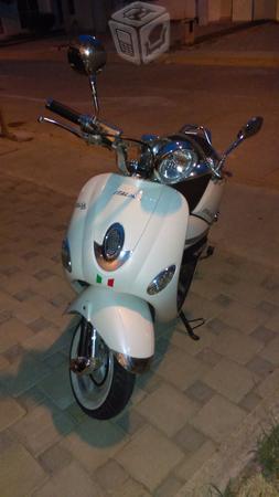 Moto Italika 125 -15