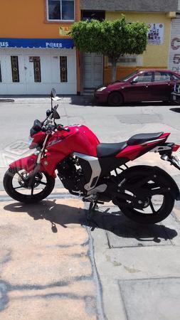 Yamaha FZ fuell inyection -16