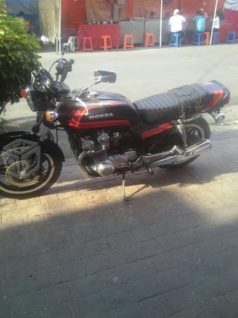 Honda motocicleta -81