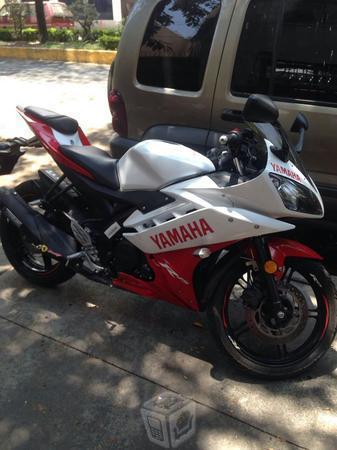 Yamaha r15 -14