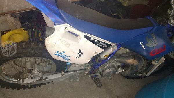 Moto de cross yamaha 85yz