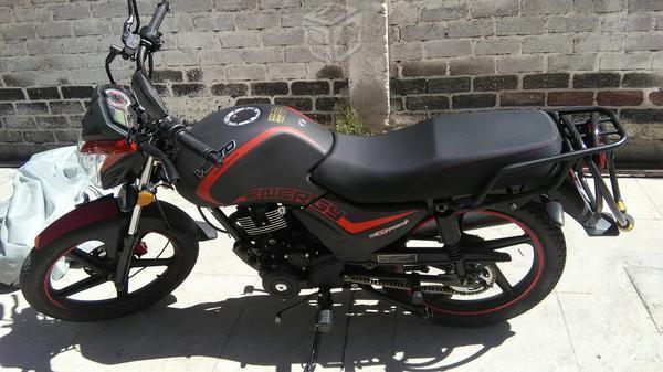 Moto vento energy roja 150 cc del año -16