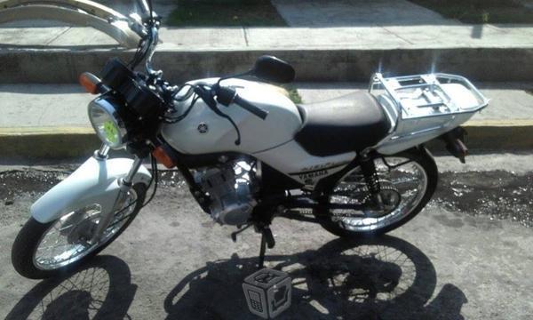 Yamaha ybr125 -14